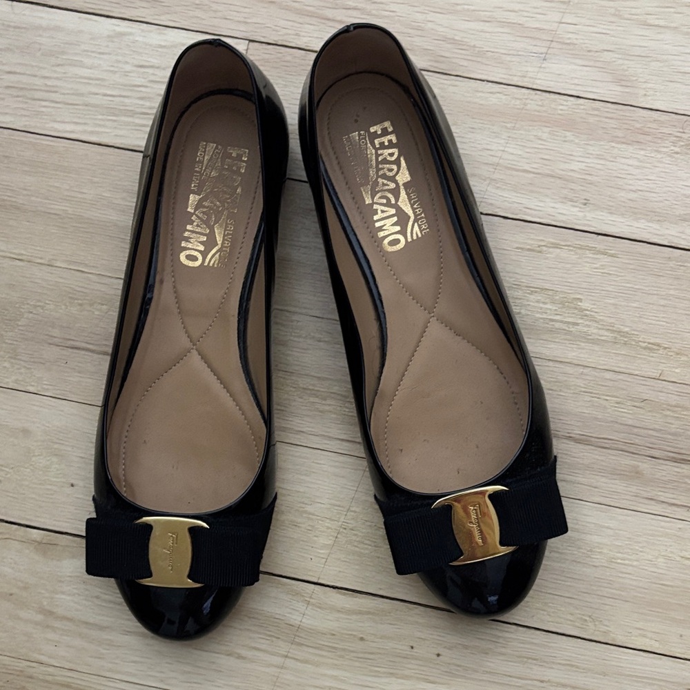 Salvatore Ferragamo Black Patent Leather Vara Bow Flats